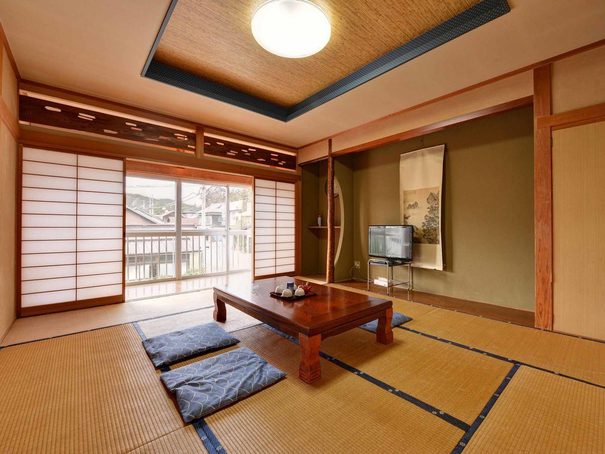 Suzukiya Ryokan Hotel Daigo Kültér fotó